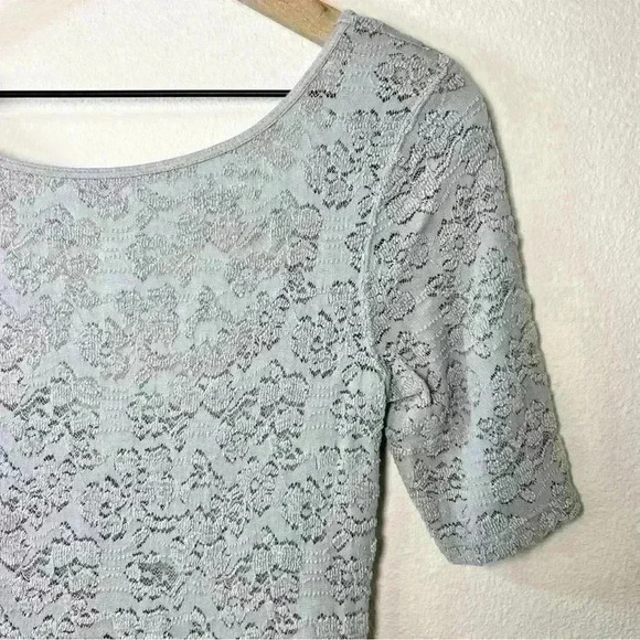 Free People Second Chance Scoop Back Stretch Lace Sheer Blouse Size Small - Picture 5 of 15
